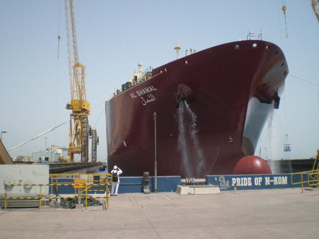 gas dry-dock